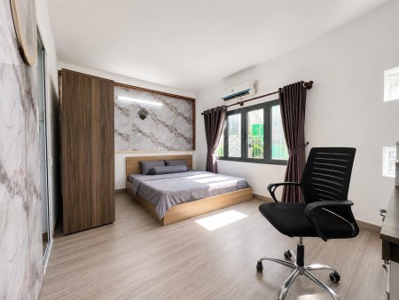 Cho Thuê Quận 1 – Căn Hộ 1PN Có Ban Công, Bếp Riêng, Giá Tốt Hiếm Có , 30m2