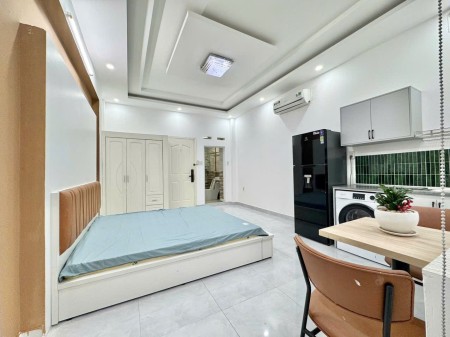 STUDIO BAN CÔNG LỚN GIẶT RIÊNG TẠI BÀU CÁT - BẢY HIỀN - ETOWN, 20m2