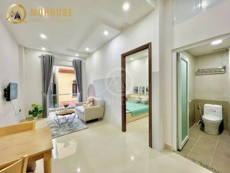 CHDV 1PN BAN CÔNG 40m2 GẦN ETOWN CỘNG HOÀ, 40m2