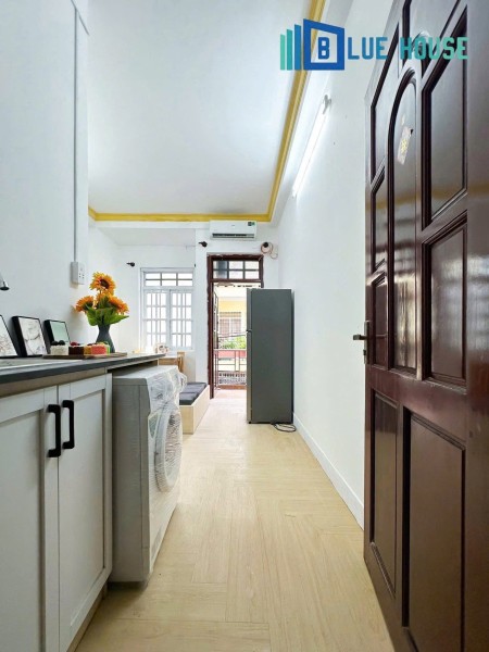 STUDIO BAN CÔNG FULL NỘI THẤT, MÁY GIẶT RIÊNG GẦN ETOWN CỘNG HOÀ, 30m2