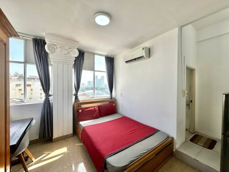 PHÒNG STUDIO CỬA SỔ TRỜI FULL NỘI THẤT TẠI NGUYỄN THỊ THẬP GẦN SC VIVO CITY QUẬN 7, 25m2