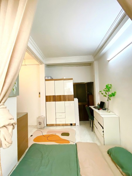Lầu 1- Studio full nt- Bancol lớn- cho nuôi PET- 30m2- free xe- 137 Trần Đình Xu, Q1, 29m2