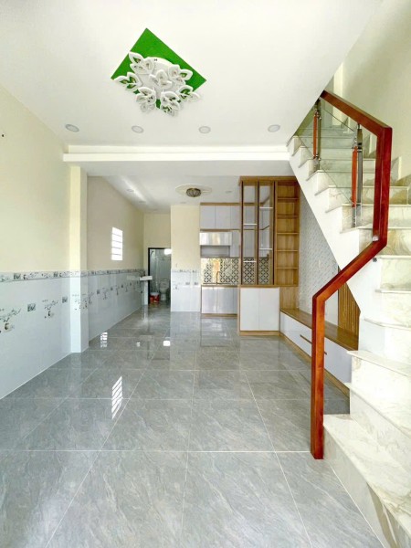 Cho thuê nhà đường Nguyễn Sỹ Sách, Tân Sơn, 120m2- 1 trệt 1 lầu 2PN giá 17tr/tháng, 120m2