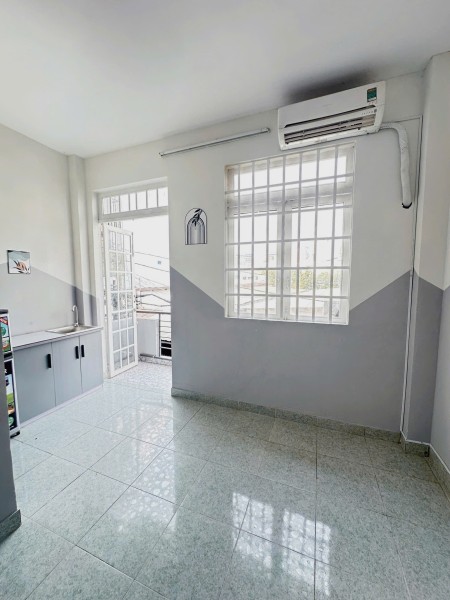 Cho thuê phòng có Gác - Máy giặt riêng - Ngay Đại học Văn Lang, 25m2