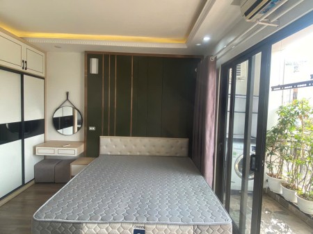 Cho thuê Căn chung cư mini full đồ tại Ngõ 193 Trích Sài. Ban công View hồ cực thoáng. Chỉ 6.5tr, 34m2