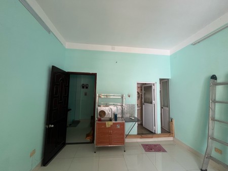 Phòng trọ 20m Tân Bình, khu cán bộ an ninh, 20m2