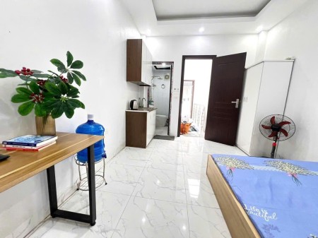 Nhà số 639 Phúc Diễn , Nam Từ Liêm⏰ Đang trống PHÒNG 102 vskk giá 2,2 tr, xem full, 25m2