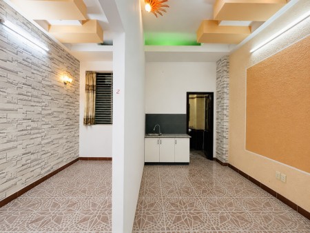 PHÒNG GIÁ RẺ - 2 PN - GÓC LẠC LONG QUÂN - LÝ THƯỜNG KIỆT P10 Tân Bình, 40m2