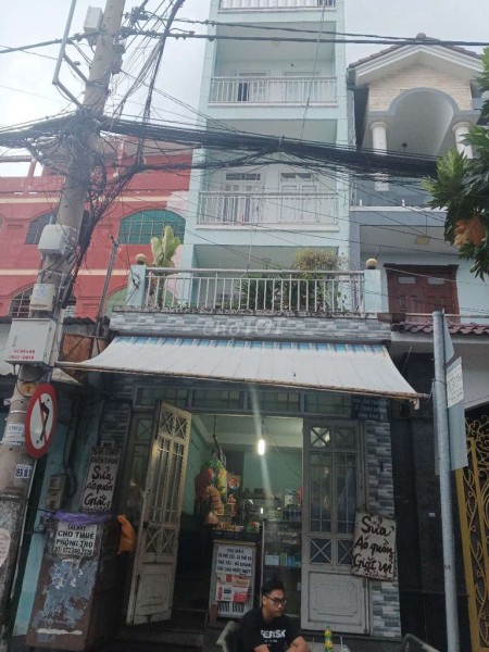CÒN PHÒNG TRỐNG NGAY CÔNG VIÊN PHẦN MỀM QUANG TRUNG, QUẬN 12, 20m2