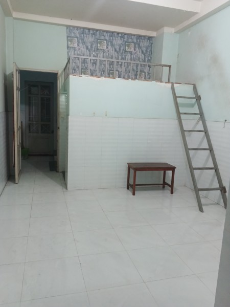 CÒN VÀI PHÒNG DÀNH CHO SINH VIÊN GIÁ TỐT CHỈ (2TR-2TR3) - NGAY CV  PHẦN MỀM QUANG TRUNG, QUẬN 12, 20m2
