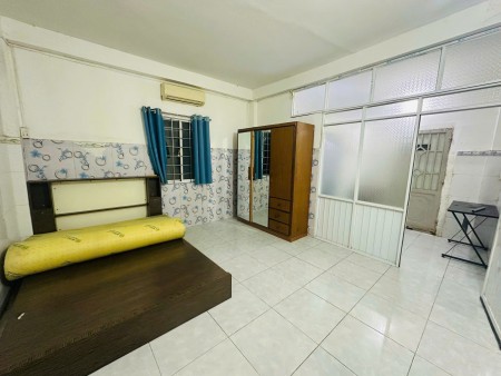 #CHO_THUÊ_PHÒNG TẦNG TRỆT NGUYỄN VĂN LINH, P.TÂN THUẬN (Q.7 CŨ), 30m2