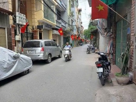 Cho thuê cả nhà tại 16 ngõ 16 Thuỷ Sản, Thanh Liệt, Thanh Trì, HN, 12tr/th; 0986624468, 176m2