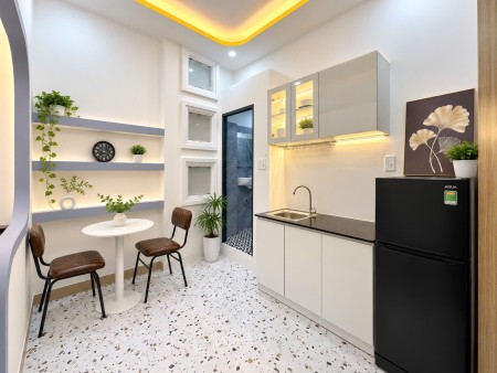 cho thuê studio tách bếp giá hssv ở cmt8, 30m2