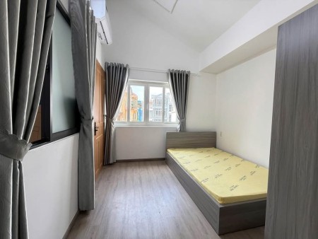 Cho thuê chdv mới 100% ngay CMT8, 20m2