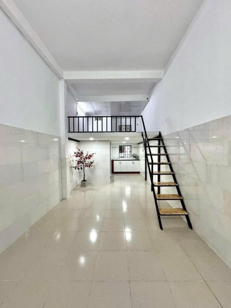 Chính chủ cho thuê duplex 50m2 ban công, 50m2