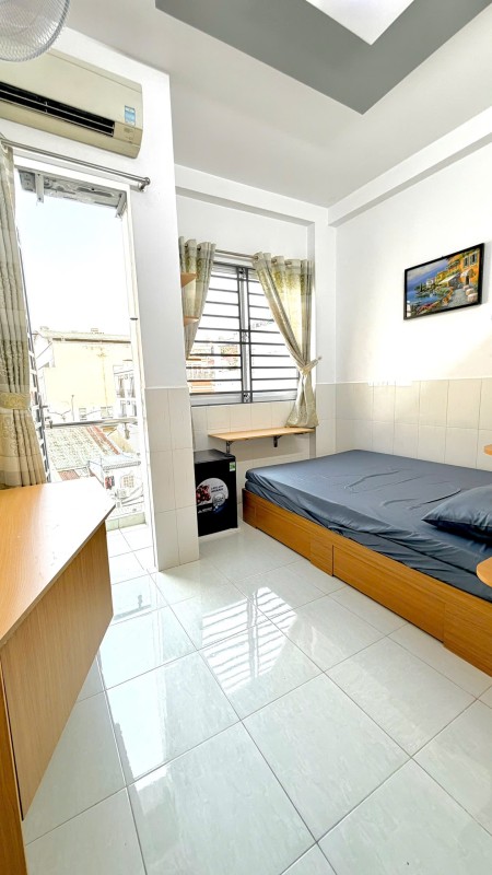  PHÒNG TRỌ QUẬN 1 – MỚI 100% | BAN CÔNG + CỬA SỔ | FULL NỘI THẤT Trần Đình Xu, Quận 1, 25m2