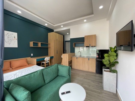 CHO THUÊ CHDV STUDIO BAN CÔNG - NGAY CƯ XÁ BẮC HẢI QUẬN 10, 30m2