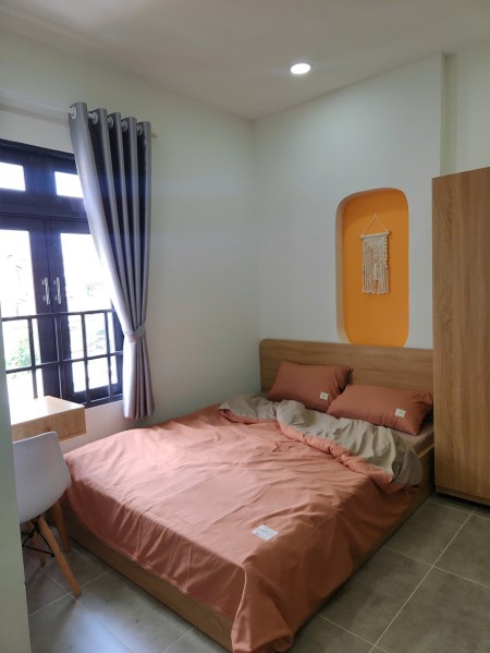 cho thuê căn hộ full nội thất đường Thích Quảng Đức, 30m2