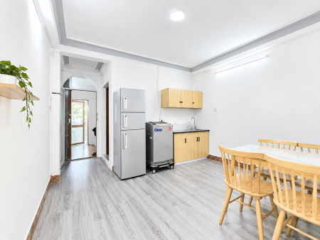 CHO THUÊ CHDV 2 PHÒNG NGỦ - MÁY GIẶT RIÊNG - NGAY VÒNG XOAY LÊ ĐẠI HÀNH, 40m2