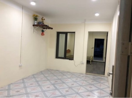 Cho thuê căn hộ tập thể ĐH Thủy Lợi, Đống Đa, Hà Nội; 6,5tr/th; 0912178610, 60m2