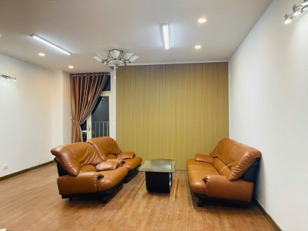 ⭐️Cho thuê căn hộ 3PN full nội thất Trần Thái Tông, Cầu Giấy, Hà Nội; 16tr/th; 0989290516, 100m2